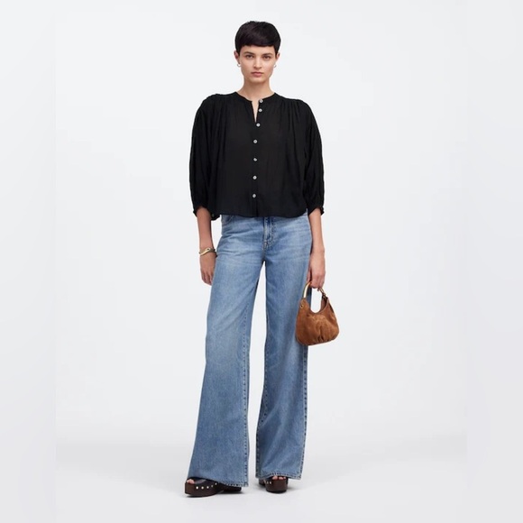 Madewell Shirred Crewneck Balloon Sleeve Button Up Peasant Blouse in Black, XXS - Picture 3 of 14